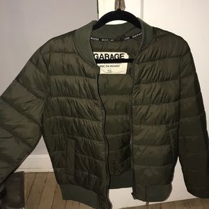 OLIVE GREEN BOMBER JACKET